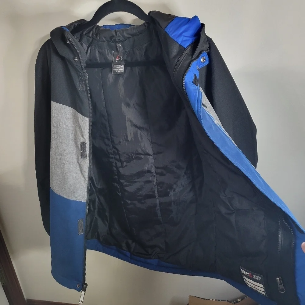 Gerry Winter Jacket Youth, Size Large (14/16) Blue Black Gray
